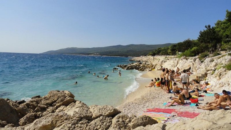 DSC00678 01.JPG - A strand. Ez a szikla volt a kedvenc helyünk.